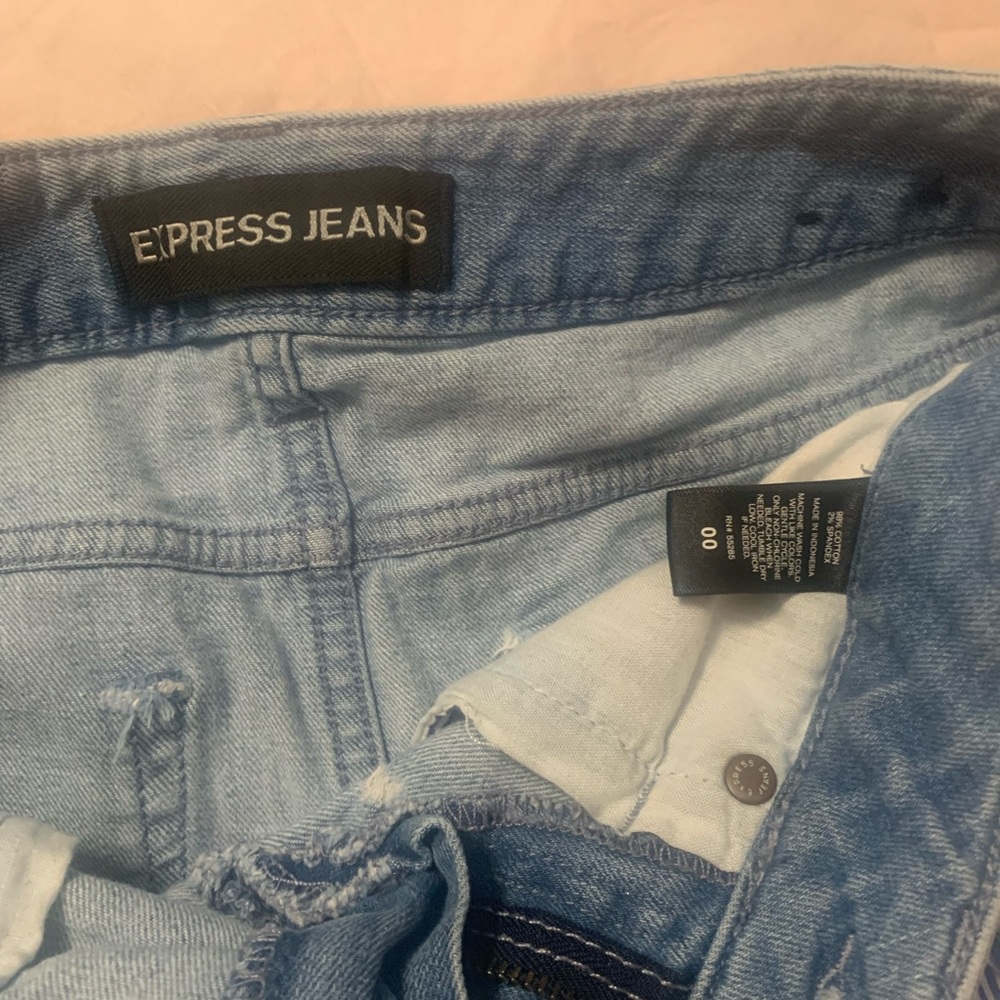 Express shorts - Picture 3 of 3